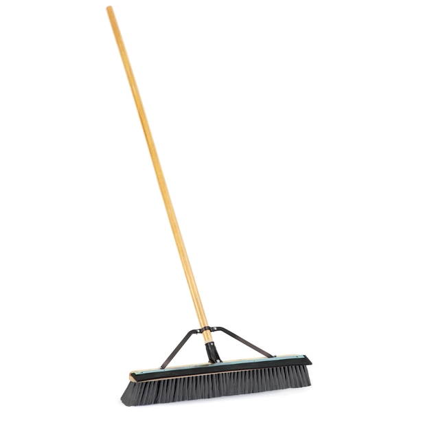 Pushbroom 24in