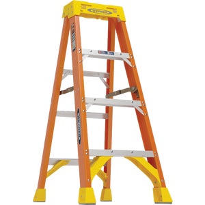 Werner 4 Ft. Fiberglass Step Ladder